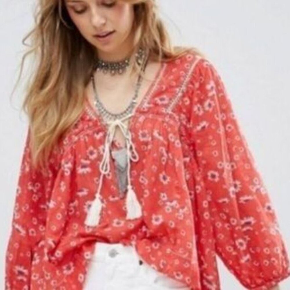 Free People | Never A Dull Moment Blouse Coral Red Peasant Floral Top | Size XS - Picture 4 of 10